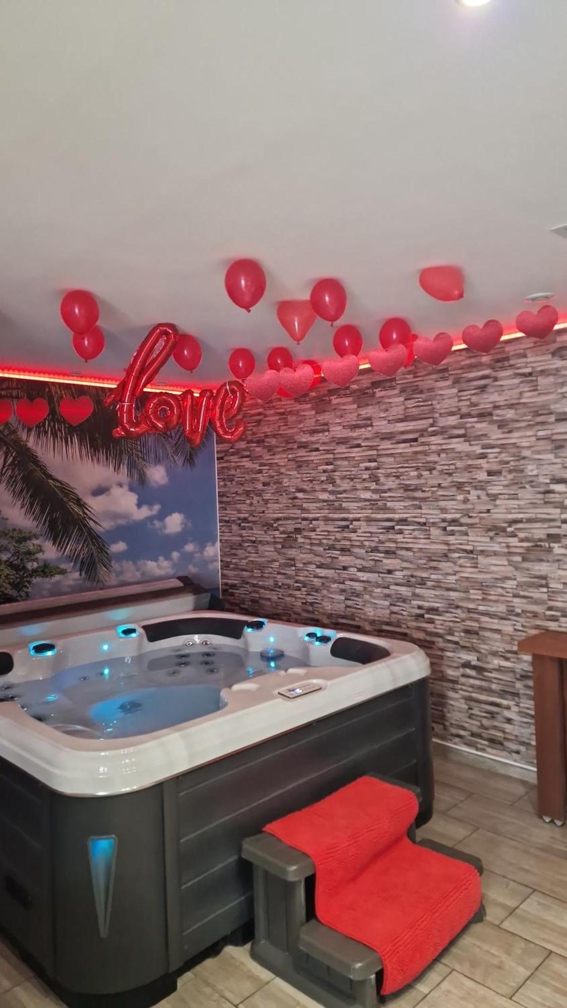 L Evasion Secrete Hotel Quarouble Ngoại thất bức ảnh